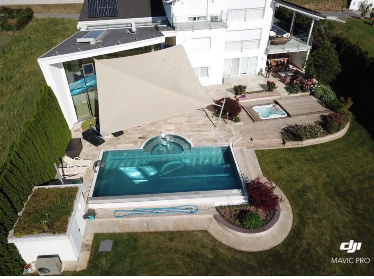 25 Minutes To Vienna – Exclusive Hillside Property With Panoramic Views Over The Vienna Basin